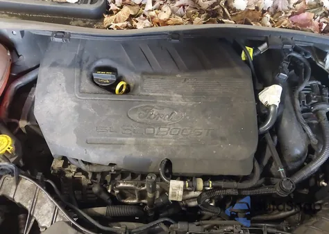 2017 Ford Escape Titanium z USA, uszkodzony, nr VIN 1FMCU0JD4HUB58974